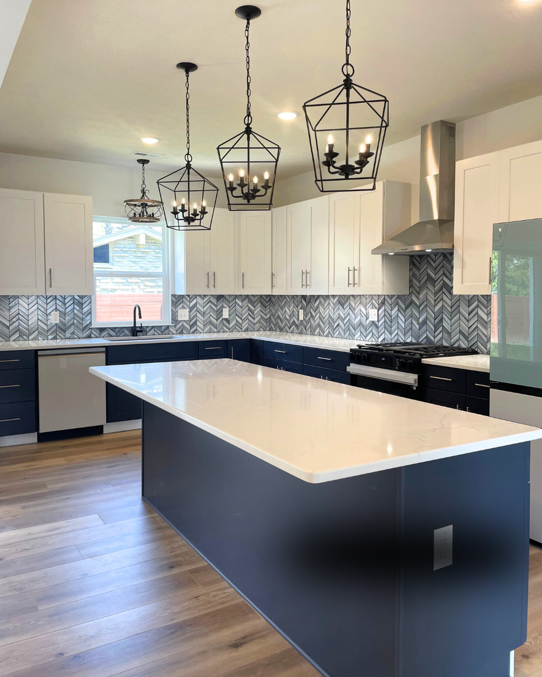 Calacatta Mia MSI Quartz Kitchen